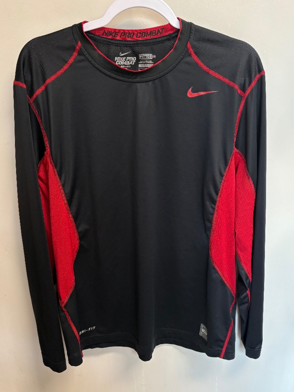 Men's Nike Pro Combat Dri Fit Fitted Long Sleeve Shirt Sz L Red and black